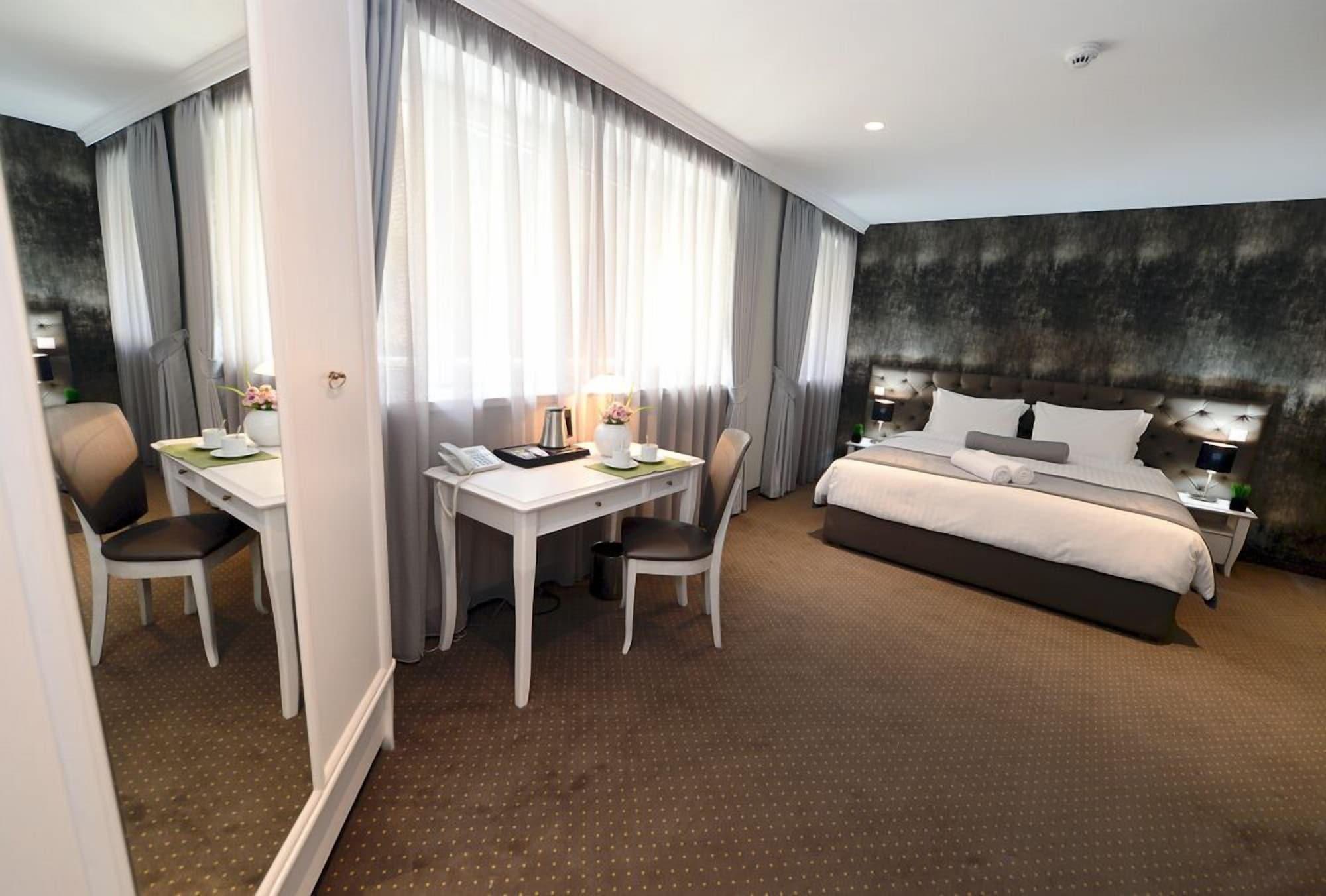 Alexandar Square Boutique Hotel 스코페 외부 사진