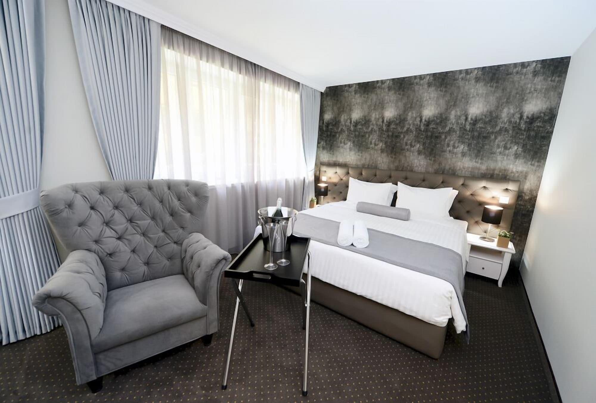 Alexandar Square Boutique Hotel 스코페 외부 사진