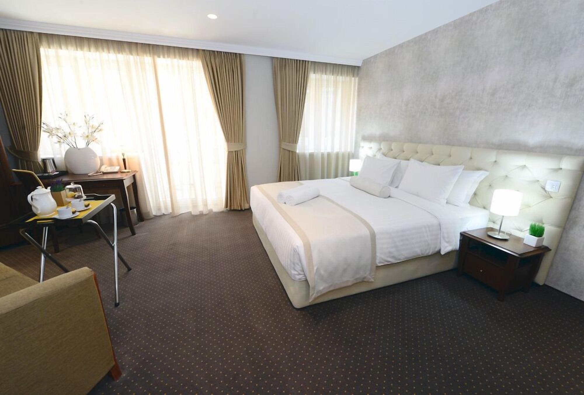 Alexandar Square Boutique Hotel 스코페 외부 사진