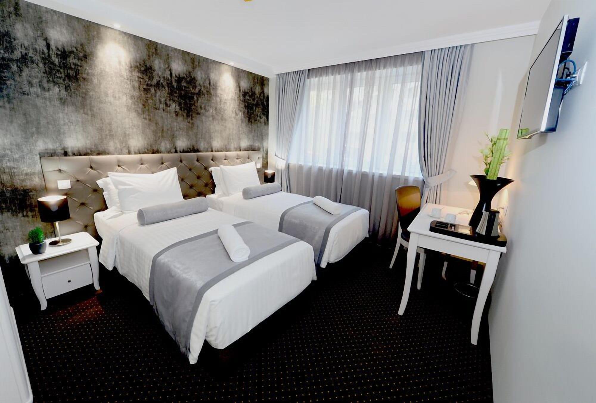 Alexandar Square Boutique Hotel 스코페 외부 사진