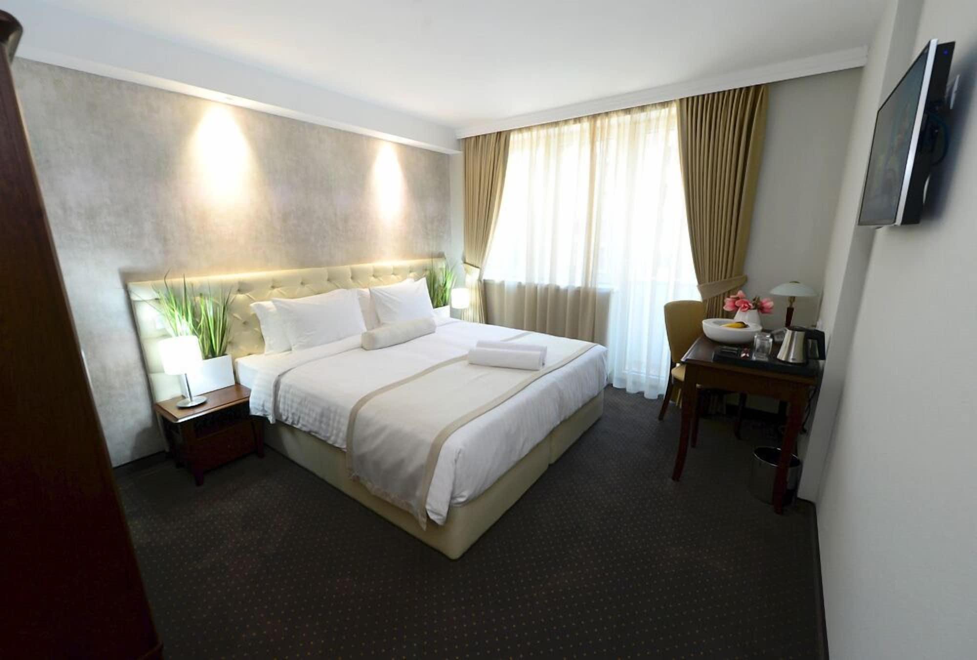 Alexandar Square Boutique Hotel 스코페 외부 사진