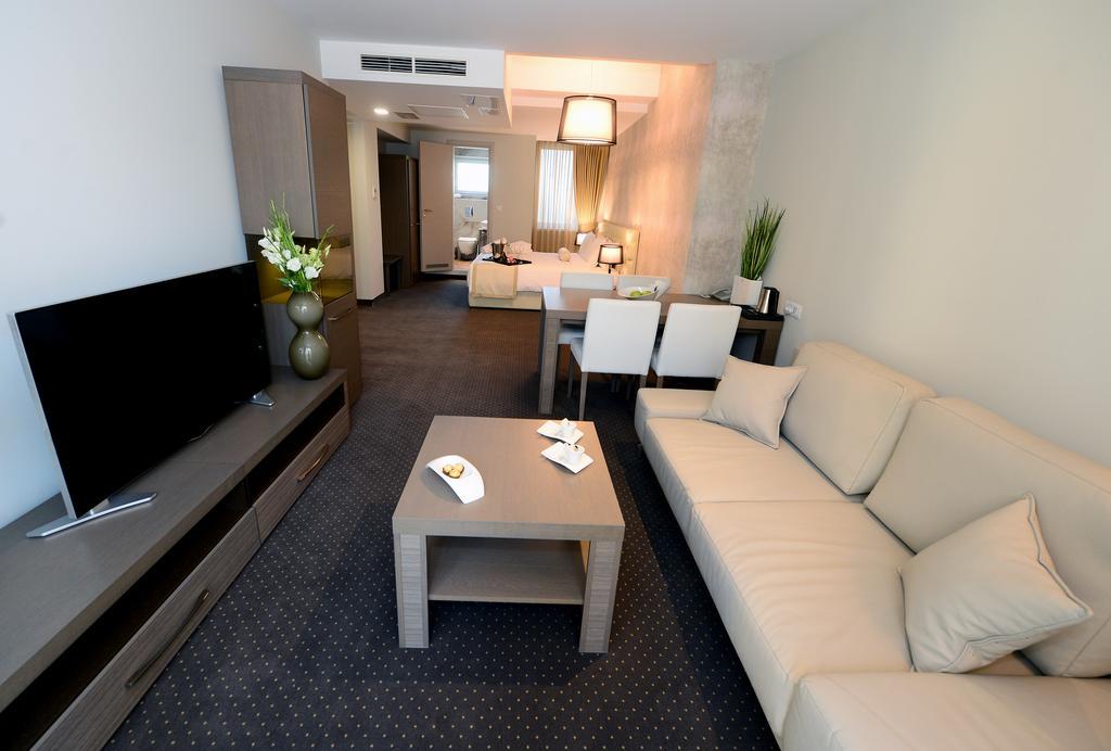 Alexandar Square Boutique Hotel 스코페 외부 사진