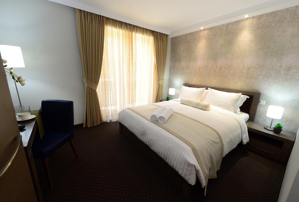 Alexandar Square Boutique Hotel 스코페 외부 사진