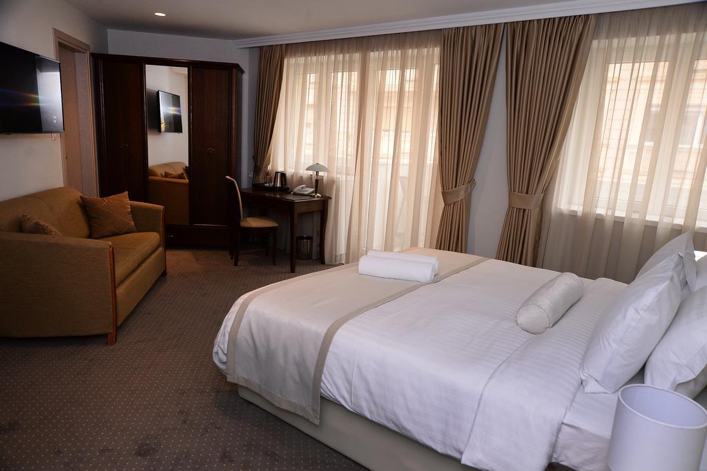 Alexandar Square Boutique Hotel 스코페 외부 사진