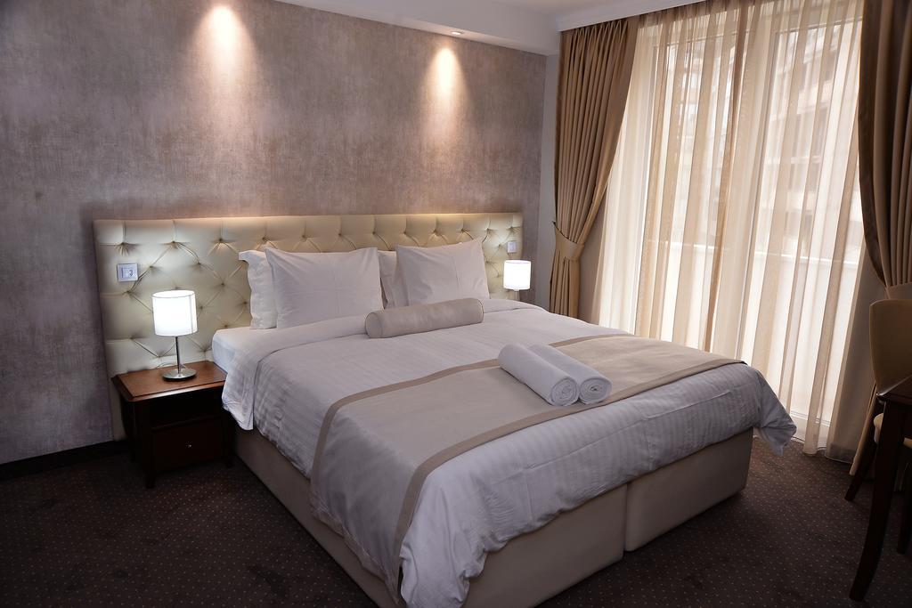 Alexandar Square Boutique Hotel 스코페 외부 사진